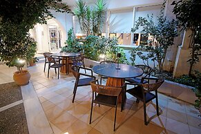 Kyparissia Beach Hotel