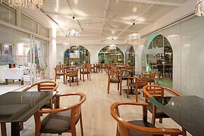 Kyparissia Beach Hotel