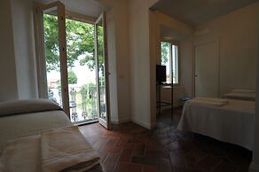 La Locanda di Adele - Il Giardinetto B&B