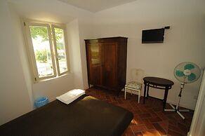 La Locanda di Adele - Il Giardinetto B&B
