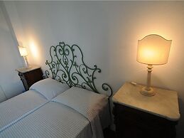 La Locanda di Adele - Il Giardinetto B&B
