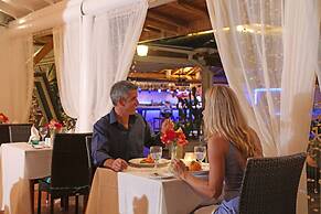 Ocean Point Beach Resort & Spa - Adults Only