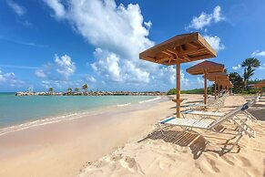 Ocean Point Beach Resort & Spa - Adults Only