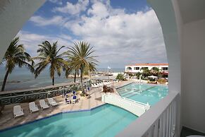 Ocean Point Beach Resort & Spa - Adults Only