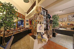 Ocean Point Beach Resort & Spa - Adults Only