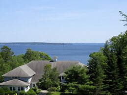 The Inn at Ocean's Edge