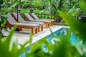 Pesantian Villa & Warung