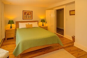 Lakeview Inn