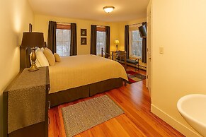 Lakeview Inn