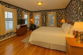 Lakeview Inn