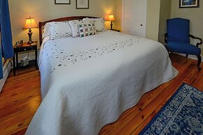 Lakeview Inn