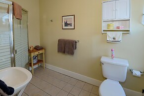 Lakeview Inn
