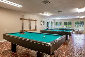 Tampa East RV Resort- Campground