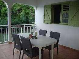 Hotel Restaurant Au Village De Menard