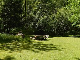 Mountain Meadows Inn