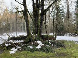 Mountain Meadows Inn