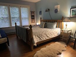 Mountain Meadows Inn