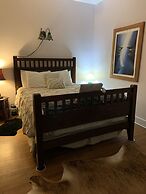 Mountain Meadows Inn