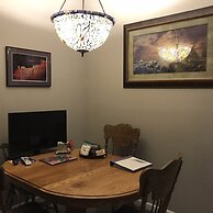 Mountain Meadows Inn