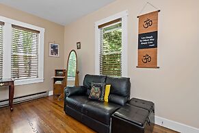 Mountain Meadows Inn