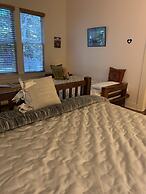 Mountain Meadows Inn