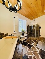 The Robin's Nest Tobermory