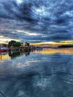 The Robin's Nest Tobermory