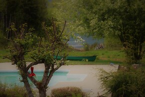 Mulvehill Creek Wilderness Inn