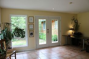 Mulvehill Creek Wilderness Inn