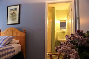 Mulvehill Creek Wilderness Inn