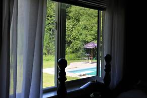 Mulvehill Creek Wilderness Inn