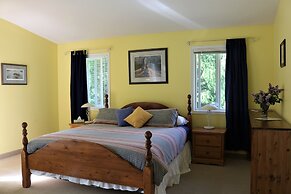 Mulvehill Creek Wilderness Inn