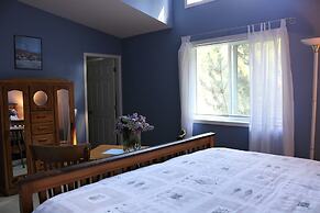 Mulvehill Creek Wilderness Inn