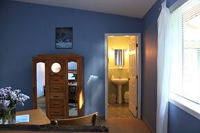 Mulvehill Creek Wilderness Inn