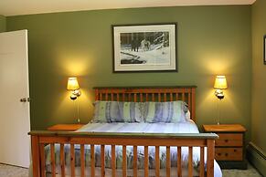 Mulvehill Creek Wilderness Inn