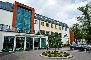Hotel Austeria Conference & Spa