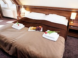 Hotel Austeria Conference & Spa