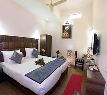 Hotel Dolphinn Agra