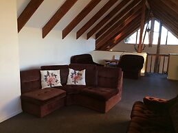 Snow Denn Lodge - Hostel