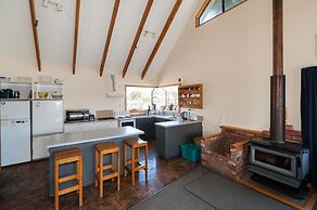 Snow Denn Lodge - Hostel