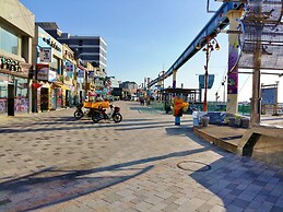 Good Moments sharehouse