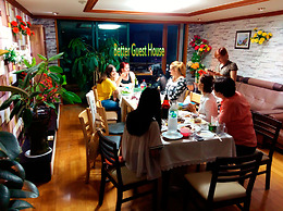 Good Moments sharehouse