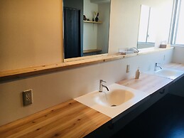 Santiago Guesthouse Hiroshima – Hostel