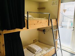 Santiago Guesthouse Hiroshima – Hostel