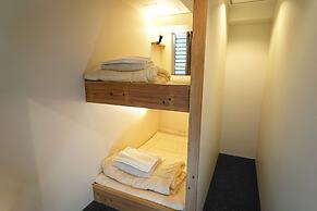 Santiago Guesthouse Hiroshima – Hostel