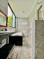 Villa Orchid Garden Riverside Hoi An