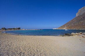 Skamagkas G. Apartments