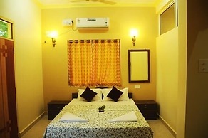 Sun N Moon Palolem Beach