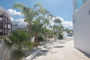 Pavlinia Hotel Apartments