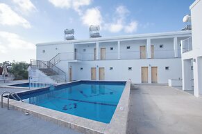 Pavlinia Hotel Apartments